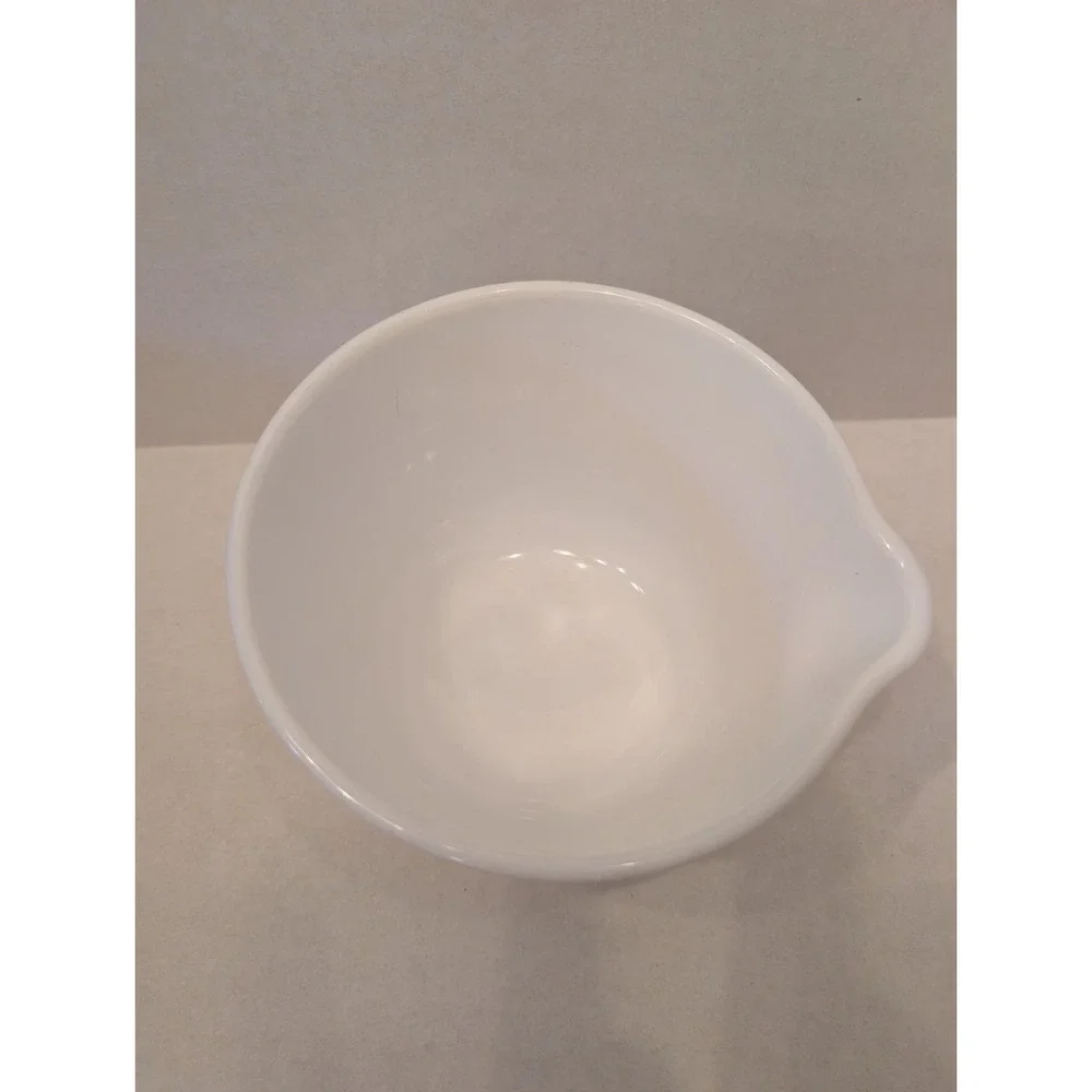 Vtg White Pyrex Ribbed Milk Glass Mixing Bowl ~2 Qt for Hamilton Beach Mixer #14